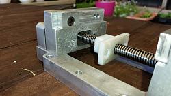 Homemade cnc router vice-20150524_125425.jpg