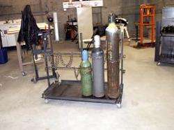 Homemade compressed gas bottle cart-sgascart_3.jpg