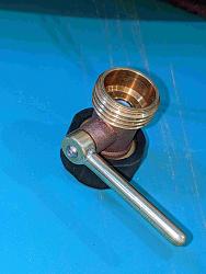 The hose valve caper-hosevalve1.jpg