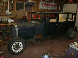 HotRodBuilds.net: 1927 Dodge 4-Door Rat Rod by bell-27dodge2.jpg