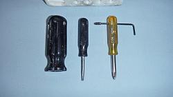 How to keep Screwdrivers in their Holder-craftsman-screwdriver-mod_1.jpg