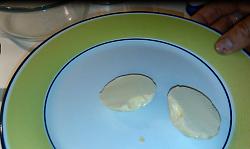 HOW  TO  MELT   AN  EGG   WITHOUT   CRASH  IT.-1.jpg