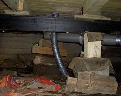 I am engaged in repair of a small old country house.-dacha-04.jpg