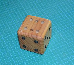 KIDS DICE COLOUR PENCIL STORER-rsz_dsc_1738.jpg