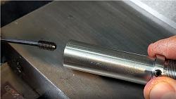 Click image for larger version.&nbsp;

Name:	lantern_chuck_setscrew.jpg&nbsp;
Views:	266&nbsp;
Size:	83.3 KB&nbsp;
ID:	41273