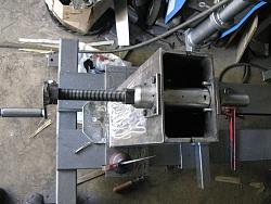 Made a wood lathe-37.-tool-post-mostly-assembled-img_0734.jpg