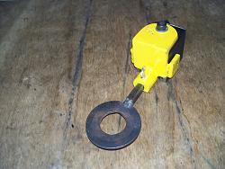 Magnet on/off tool to hold torch cutting patterns-100_1931.jpg