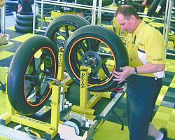 Making bandsaw wheels-dunlop-wheelbalance.jpg