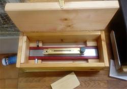 Making a machinist level with a perfume vial-box3.jpg