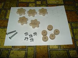 MALE/FEMALE THREADED KNOBS-dsc05623.jpg