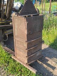 Manual hay baler - GIF-compactor-front-left-door-closed.jpg