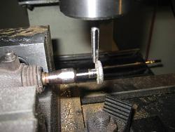 A miniture tap and die for steam engine pipe threads-cutting-flutes.jpg