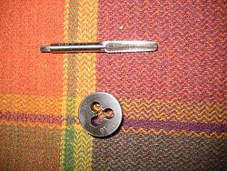 A miniture tap and die for steam engine pipe threads-finished-tap-die-set.jpg