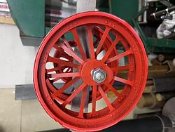 Model traction engine wheel spraying stand-0b2f9804-b3a9-4245-a2c7-83e6ec295ea6.jpeg