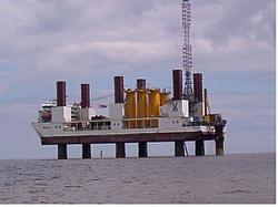 Motion compensating ship personnel transfer gangway - GIF-resolution.jpg