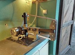 My New 2X72 Belt Grinder-1.jpg