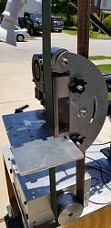 Newbie to site(Belt Grinder)-r-side-view-close-up-sm-.jpg