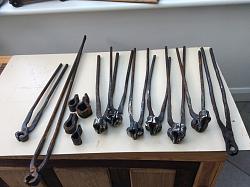 Offset tongs, from pincers-a7e6e773-b187-4a1a-bb16-1a6c25cdefc6.jpeg