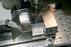 Offset tool bit holder for the lathe-img_2069.jpg