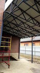 Outdoor work area + driveway roof with hoist-2021-01-28_driveway_roof-4.jpg