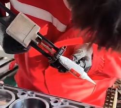 Perfect gasket making - GIF-tube-squeezer.jpg