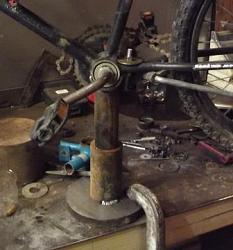 Quick and simple bicycle stand-dscf6858c.jpg