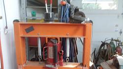 Raise lower hydraulic press bed?-20191012_172546.jpg