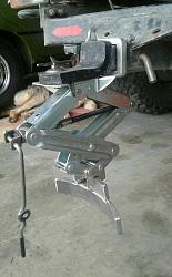 Click image for larger version.&nbsp;

Name:	Jack turned bead breaker.jpg&nbsp;
Views:	1394&nbsp;
Size:	78.2 KB&nbsp;
ID:	47401