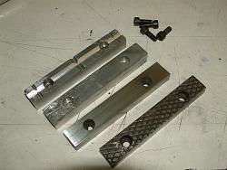 Removing the diamond pattern from 5" vise jaws.-dscf0010.jpg