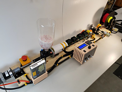 RepRapable Recyclebot: Open source 3-D printable extruder for converting plastic to 3-600px-recyclebotrep.png