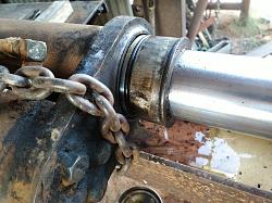 rig for removing the rod from a hydraulic cylinder-img_20220612_172220cr.jpg