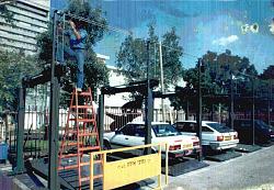 Robotic stacked parking mechanism - GIF-ag05_016c.jpg