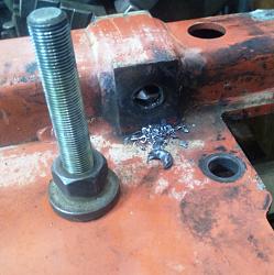 Set up on a lathe for drilling out broken bolts-img_20220325_141314fgf.jpg