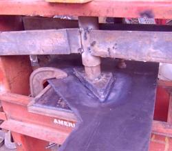 Shop press with Forming die and punch-cimg7490c.jpg