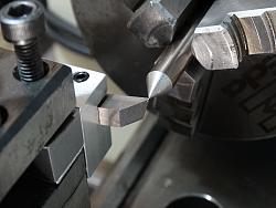 SIMPLE HEIGHT ADJUSTABLE TOOL HOLDER!-th1.jpg
