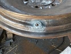 Simple quick Tire bead spreaders-20170920_114047.jpg