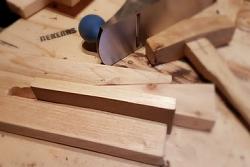 Simple Wedge Planing Stop-farsl9djeeughec.large.jpg
