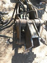 skid steer adapter mount for 1000 lb hammer-20161017_151823c.jpg