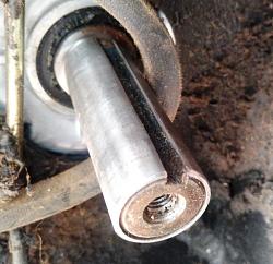Sleeve bushing for lawn tractor crankshaft-img_20220427_182744jdb.jpg