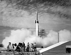 Starship stacked on top of its booster - GIF-156109main_image_feature_644_ys_full.jpg