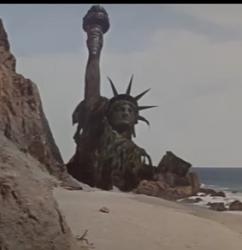 Statue of Liberty replica topples in Brazil - GIF-statue.jpg