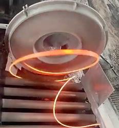 Steel rolling at 80 meters per minute - GIF-5.jpg