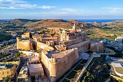 Stone block cutting machine - GIF-malta-island-gozo-top-attractions-victoria-medieval-hilltop-city-citadel.jpg