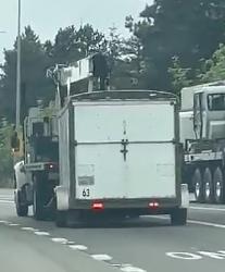 Stubborn trailer - GIF-trailer-break-away.jpg