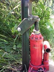 Click image for larger version.&nbsp;

Name:	T post puller.JPG&nbsp;
Views:	6757&nbsp;
Size:	377.3 KB&nbsp;
ID:	30485