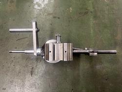 T2 tool holder with integrated bearing oil way cutting tool-img_9615.jpeg