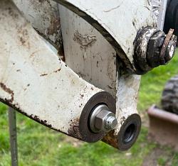 Takeuchi bearing puller and setting tool-dae7aa5a-a436-4459-8641-53ed5b5d4ef5.jpeg