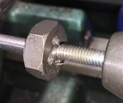 Click image for larger version.&nbsp;

Name:	04 cut threads.jpg&nbsp;
Views:	94&nbsp;
Size:	20.0 KB&nbsp;
ID:	48990