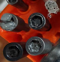 Click image for larger version.&nbsp;

Name:	HotMeltGlueInProcess_b.jpg&nbsp;
Views:	368&nbsp;
Size:	87.9 KB&nbsp;
ID:	49678