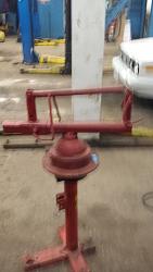 Tire spreader and rim cleaning stand.-20170116_164628.jpg